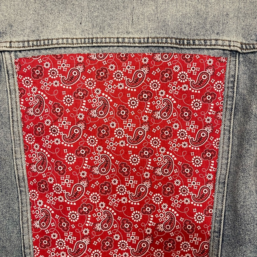 Jacket - Picture 7 of 7